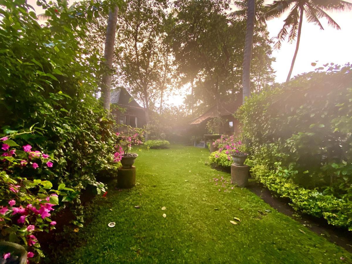 Hidden Heaven Rumah Barong Jasri Eksteriør billede